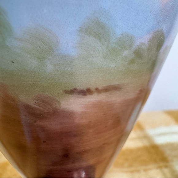 Louis XIV Sevres Style French Hand Painted Porcelain Urn Vase Gilt Bronze Mount - Picture 9 of 17